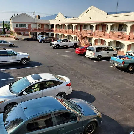 Night Inn