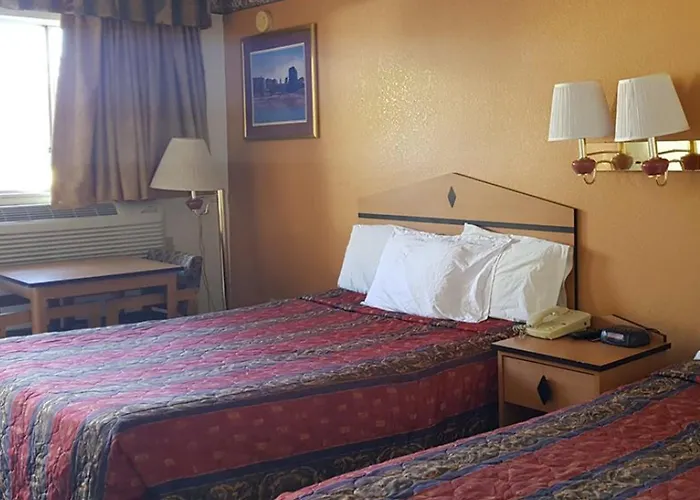 Night Motel 3*