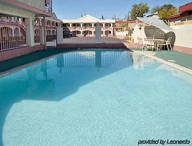 Night Motel 3*