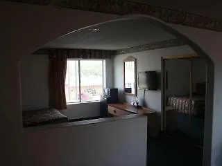 Motel Night 3*